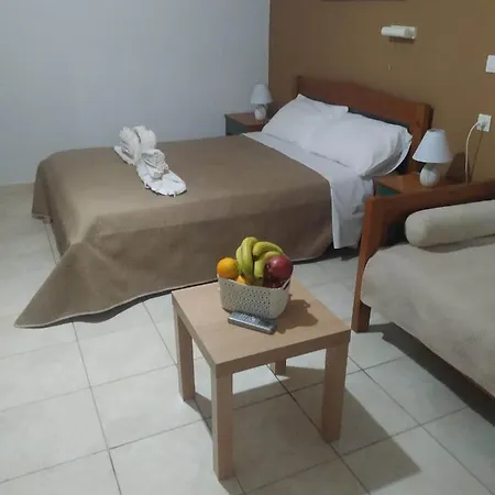 Calypso House * Marathias