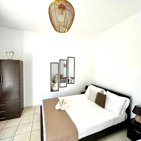 Calypso House