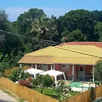 Calypso House Casa de Férias *